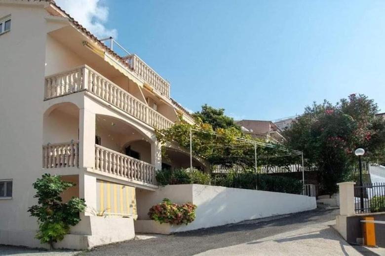 Apartments Dunja Sveti Stefan Bagian luar foto