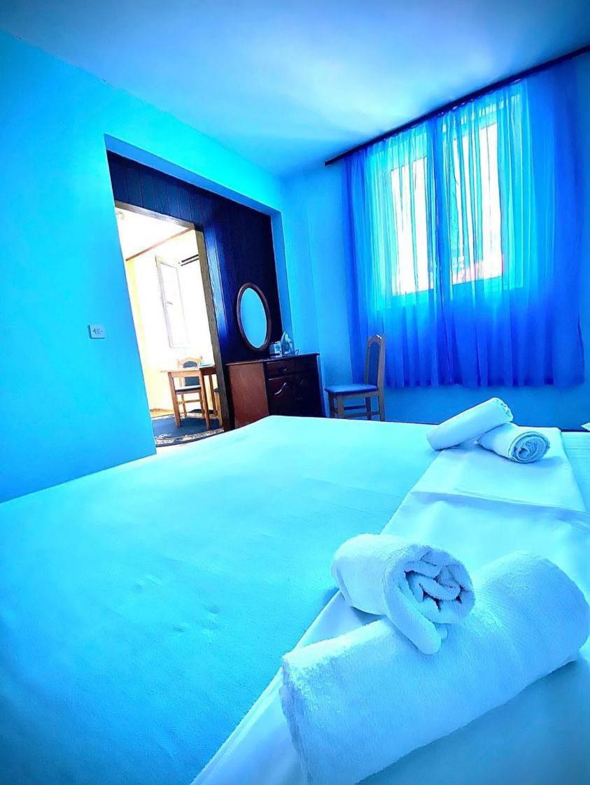 Apartments Dunja Sveti Stefan Bagian luar foto
