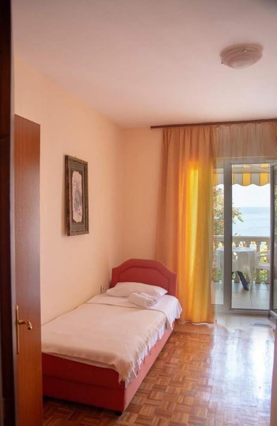 Apartments Dunja Sveti Stefan Bagian luar foto