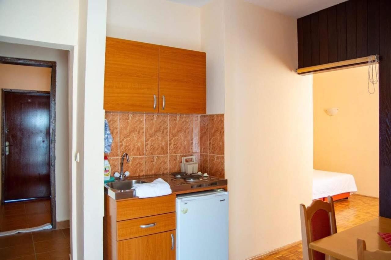 Apartments Dunja Sveti Stefan Bagian luar foto
