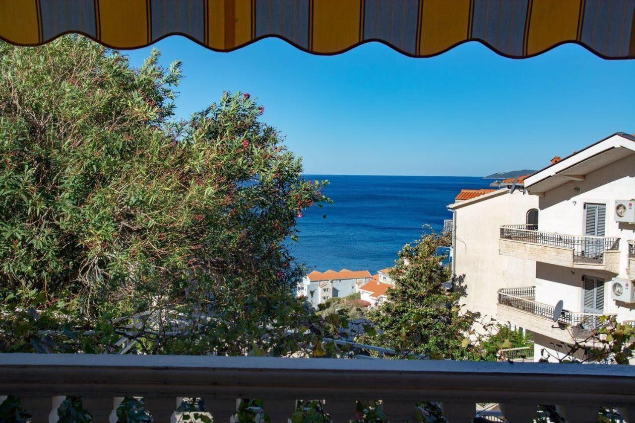 Apartments Dunja Sveti Stefan Bagian luar foto